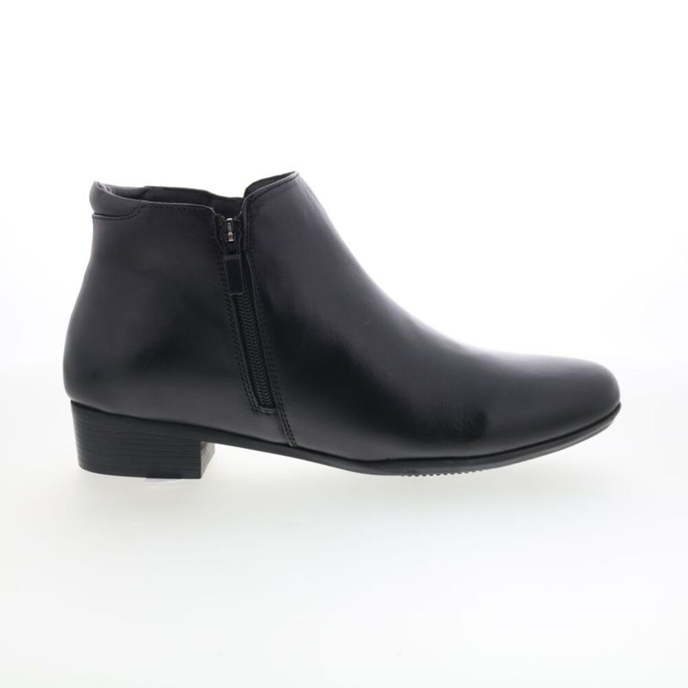 Trotters Womens Mae Black Boots (NWT)